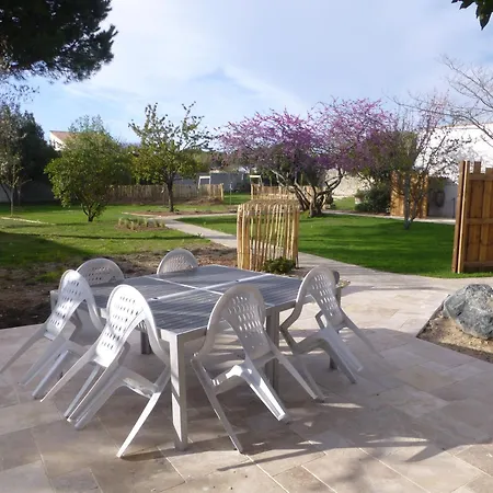 Les Logis De Simon * La Flotte