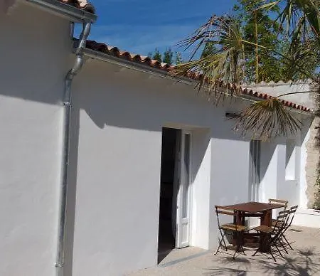 公寓 Les Logis De Simon 拉弗洛特