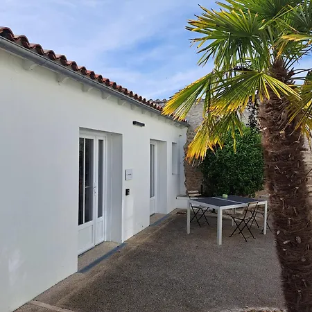 Les Logis De Simon Apartamento La Flotte