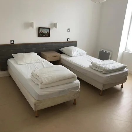 Les Logis De Simon Apartment