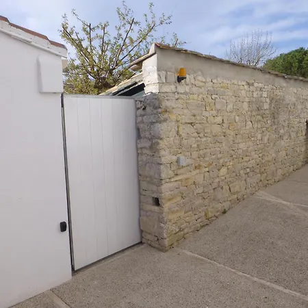 Les Logis De Simon * La Flotte