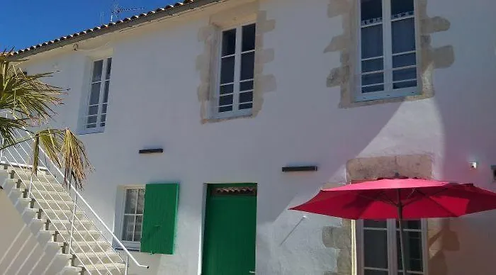 Les Logis De Simon شقة