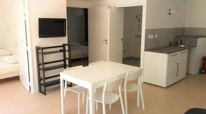 شقة Les Logis De Simon *