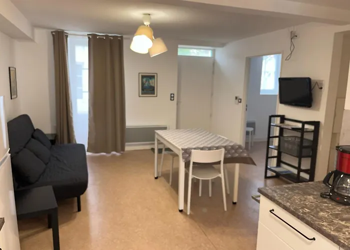 Les Logis De Simon شقة